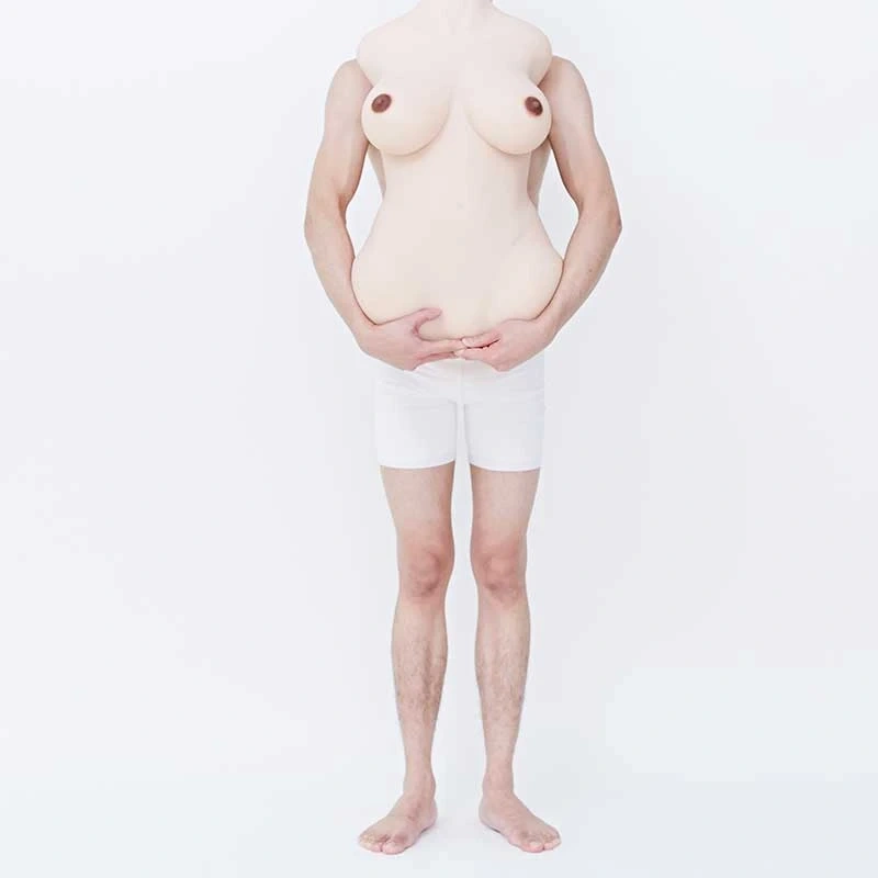 Super-realistic-sex-torso-round-thigh-yellow-man-holding-her