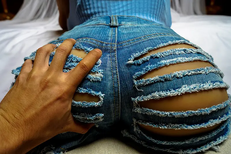 Life-size-sex-torso-round-thigh-with-head-hands-grabbing-butt-display