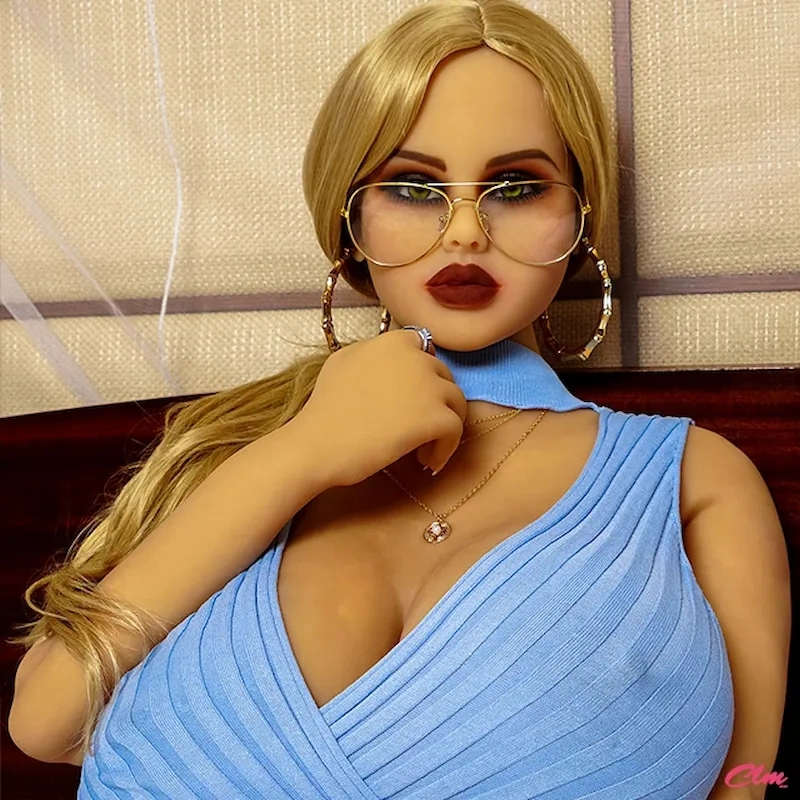 Tpe-sex-doll-torso-round-thigh-with-head-head-display