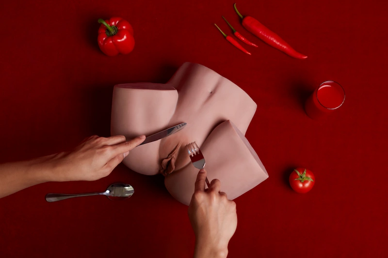 Sex-butt-torso-r4-black-fork-and-knife-ceremony