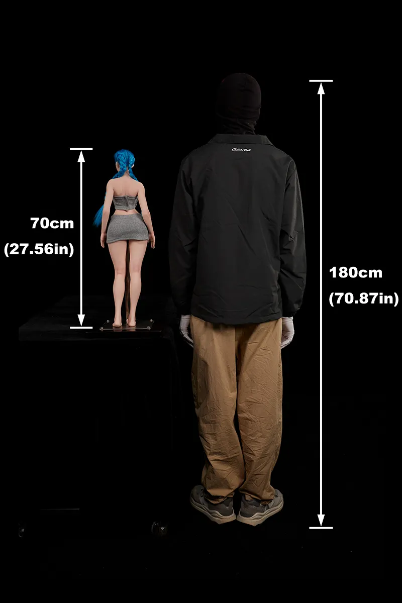 Si70 MO Jetta Mini Sex Doll – Size Comparison Rear View, 70cm Doll vs 180cm Person | CLM Classic