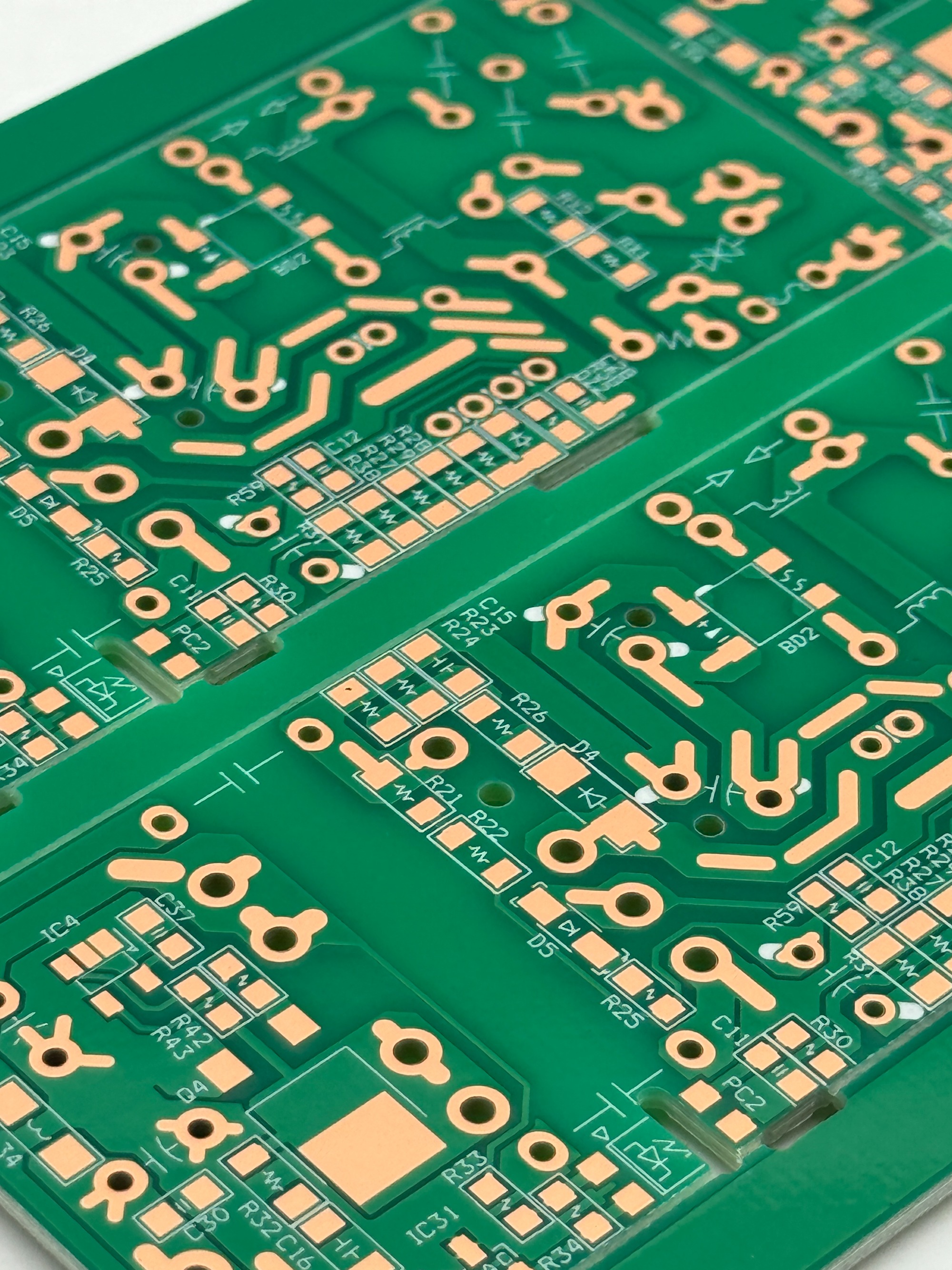 Custom Printed circuit board FR4 equipment OEM ODM consumer electronic Rigid PCB ENIG 1oz 2oz 94v0