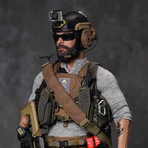 Easy&Simple 26069R Private Military Contractor Weapon Specialist