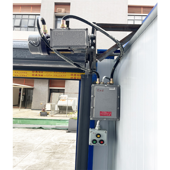 Explosion proof roller shutter door