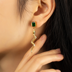 Green Stone Snake Earrings 2023 New Fashion Design Jewlelry