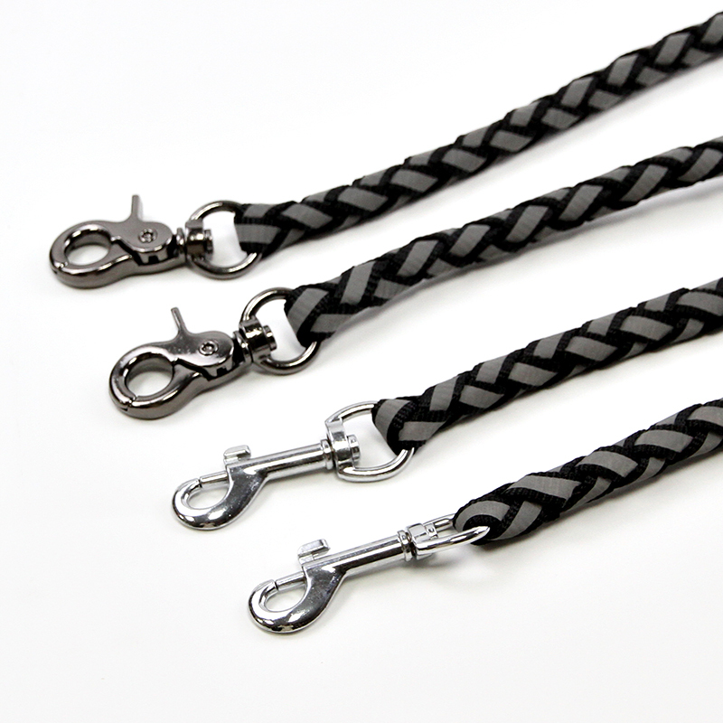 定制反光狗牵引绳 1.5-2.5m 长带反光宠物牵引绳绳涤纶宠物狗牵引绳带钩泡沫手柄