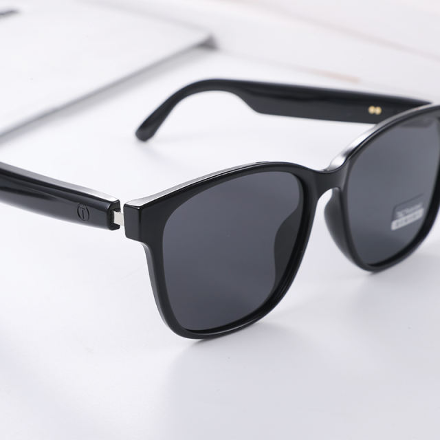 AI Smart Bluetooth Audio Glasses with AI Voice Control, Polarized UV400 Lenses, HD Calls, Music Playback, Touch Control & Magnetic Charging，RC-SG010