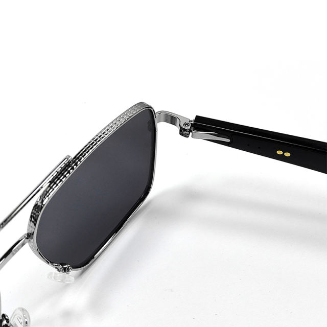 Smart AI Translator Bluetooth Sunglasses with Music Playback, Hands-Free Calling, UV400 Protection, Touch Control & Magnetic Charging, RC-SG008