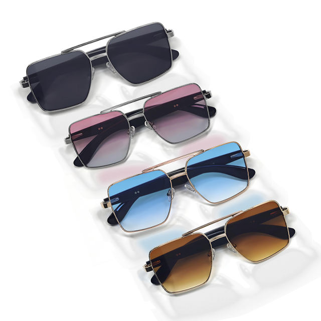 Smart AI Translator Bluetooth Sunglasses with Music Playback, Hands-Free Calling, UV400 Protection, Touch Control & Magnetic Charging, RC-SG008