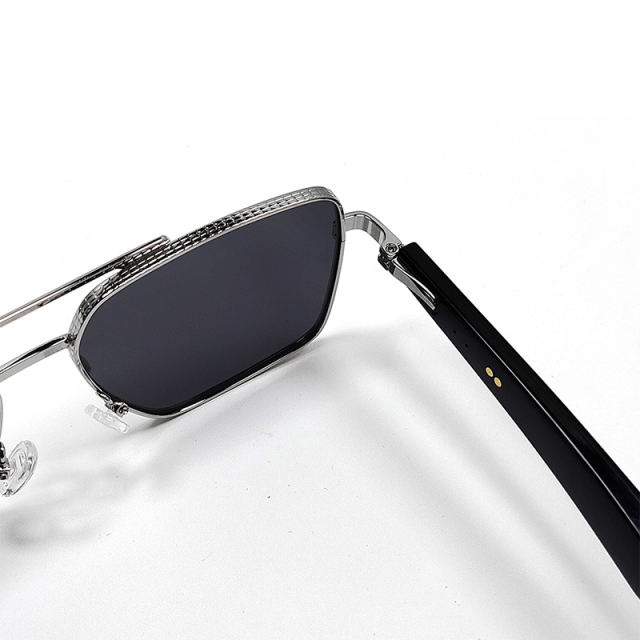 Smart AI Translator Bluetooth Sunglasses with Music Playback, Hands-Free Calling, UV400 Protection, Touch Control & Magnetic Charging, RC-SG008