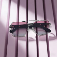 Smart AI Translator Bluetooth Sunglasses with Music Playback, Hands-Free Calling, UV400 Protection, Touch Control & Magnetic Charging, RC-SG008