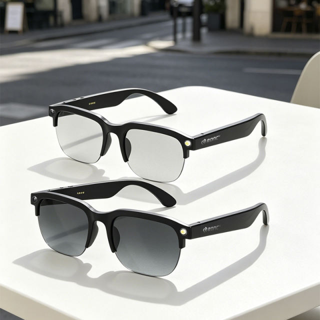 AI Smart Translation Glasses with HD Camera, Photo &amp; Video Recording, Bluetooth Music Calling Eyewear, 2MP Wearable Camera Glasses for Outdoor &amp; Travel RC-SG026