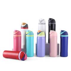 24 oz Insulated Water Bottle