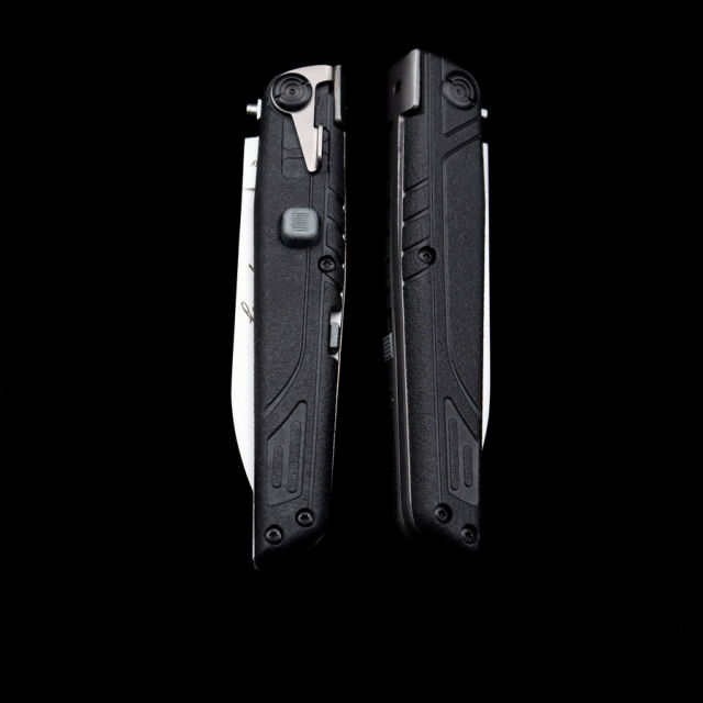 Italian rubber handle AKC jump knife