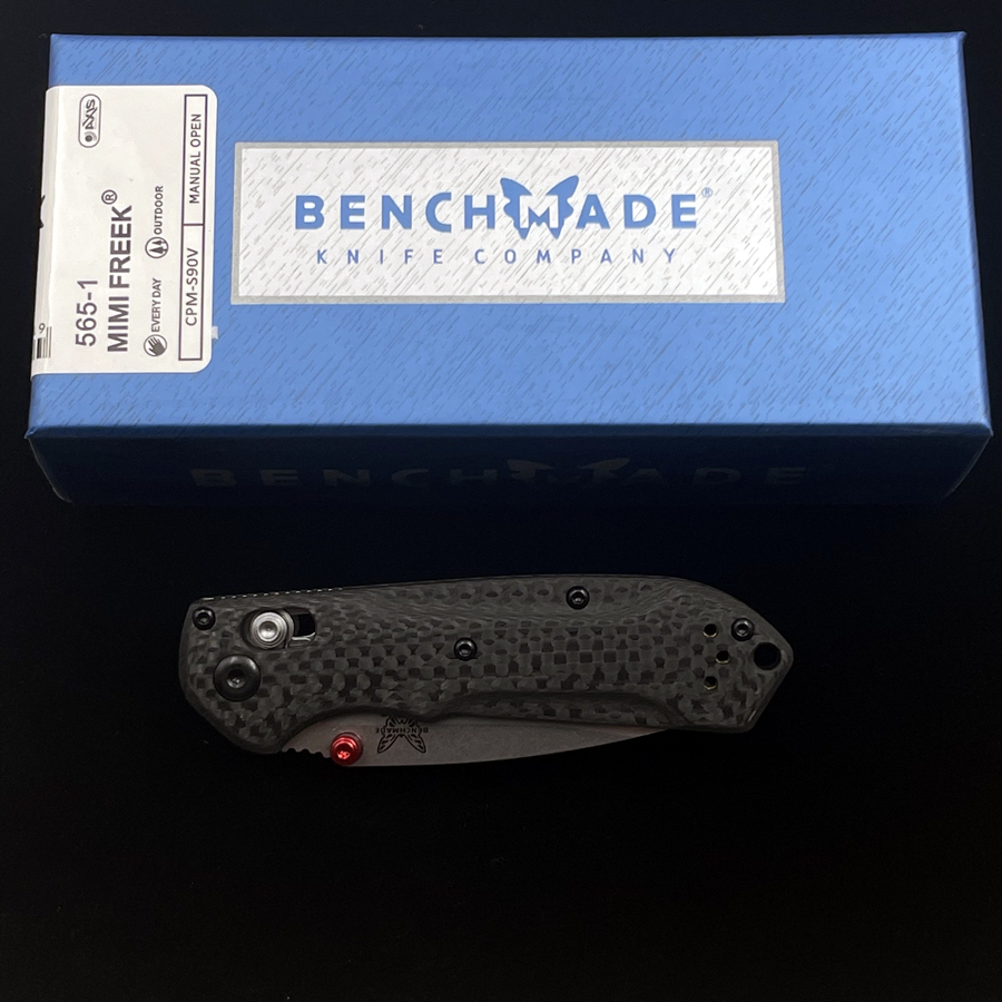 Benchmade Mini 565-1 Freek Carbon Fiber AXIS Folding Knife