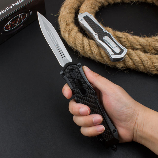 Microtech carbon fiber handle OTF knife