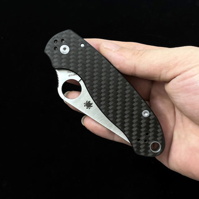 C223 Para 3 Carbon fiber bearing folding knife