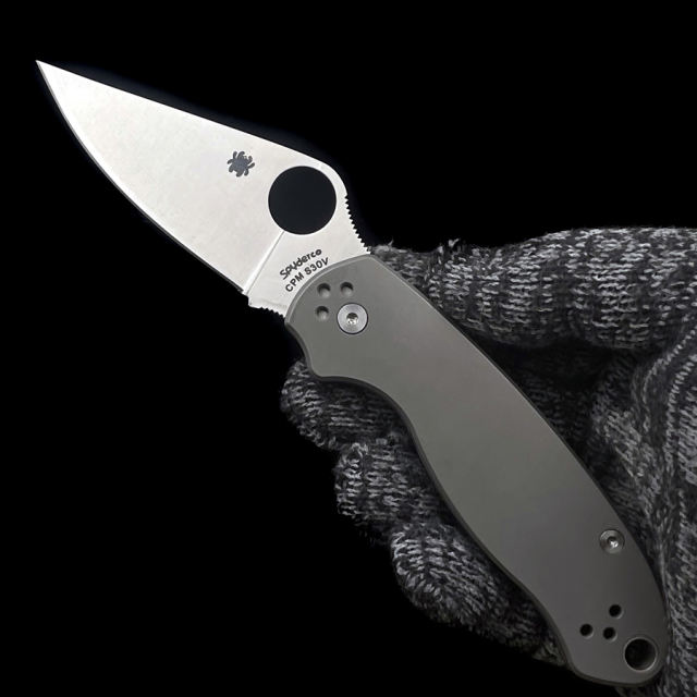 C223 Para 3 Titanium bearing folding knife