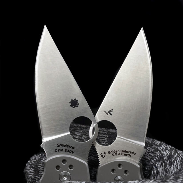 C223 Para 3 Titanium bearing folding knife