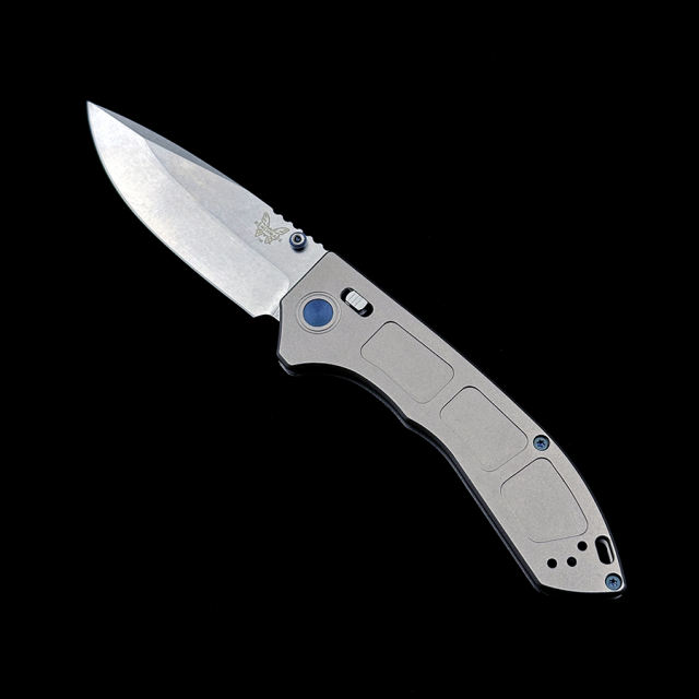 Benchmade 748 Narrows AXIS Folding Knife 3.43" M390 Blade