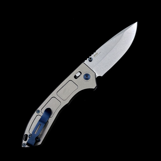 Benchmade 748 Narrows AXIS Folding Knife 3.43" M390 Blade