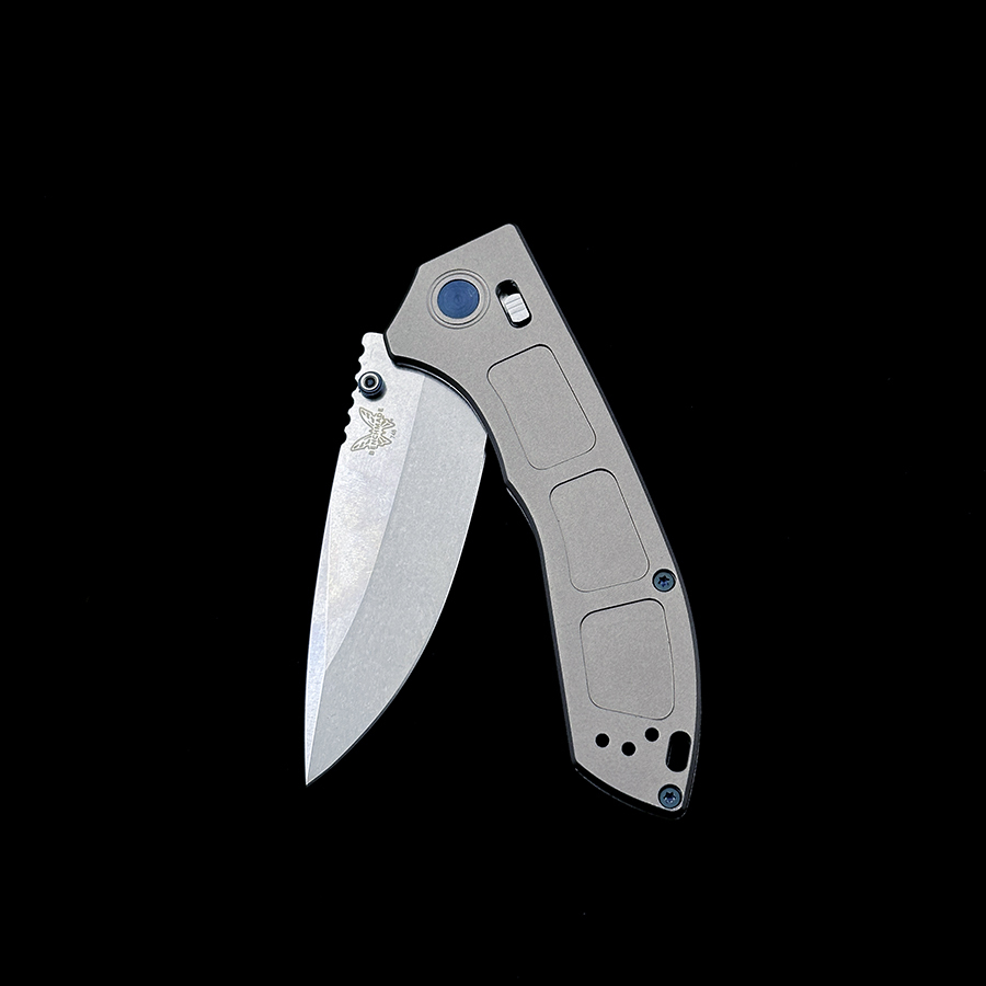Benchmade 748 Narrows AXIS Folding Knife 3.43" M390 Blade