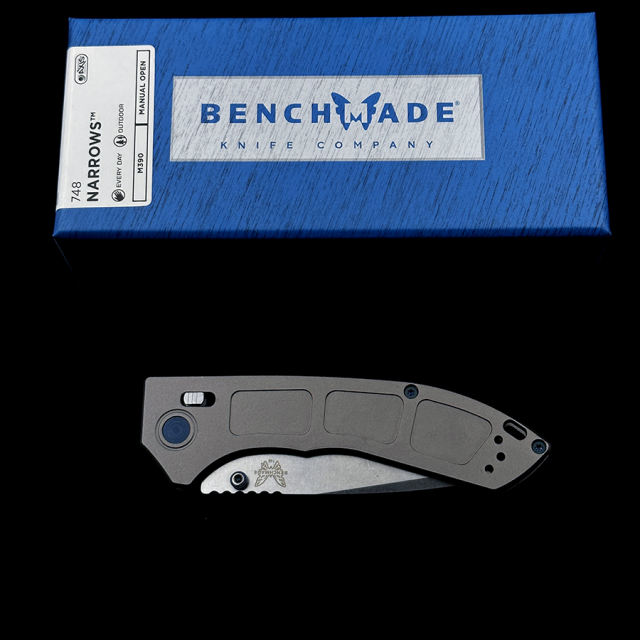 Benchmade 748 Narrows AXIS Folding Knife 3.43" M390 Blade