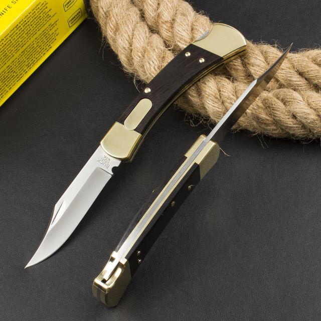 Classic style Buck 110 Automatic Knife (Sandalwood)