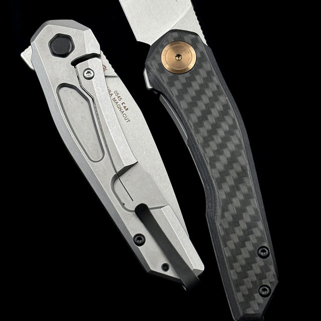 ZT 0545 Flipper Knife CPM MagnaCut Blade, Carbon Fiber Handle Outdoor Camping Hunting Pocket EDC Tool Knife