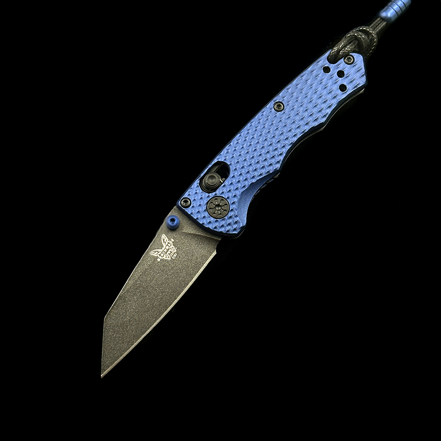 BM 290BK-2 Full Immunity AXIS Folding Knife 2.49" CPM-M4 Cobalt Black Wharncliffe Blade, Woodland Green Billet Aluminum Handles