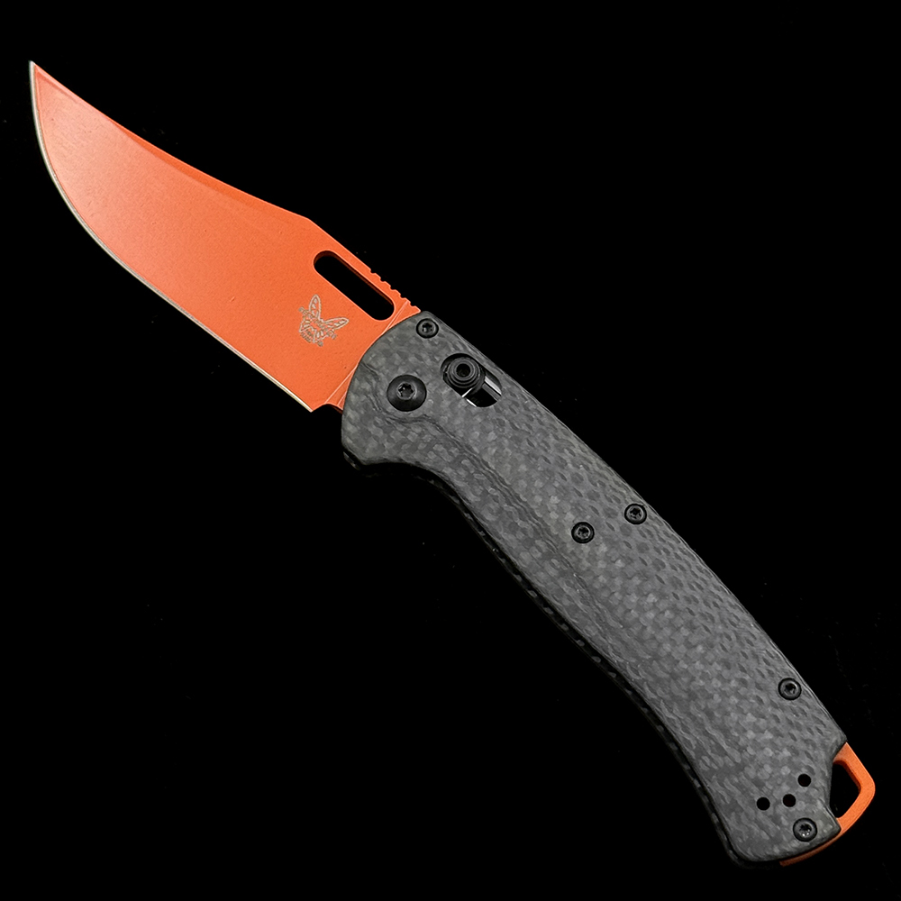 BM 15535OR-01 Hunt Taggedout AXIS  CPM-154 Blade Folding Knife