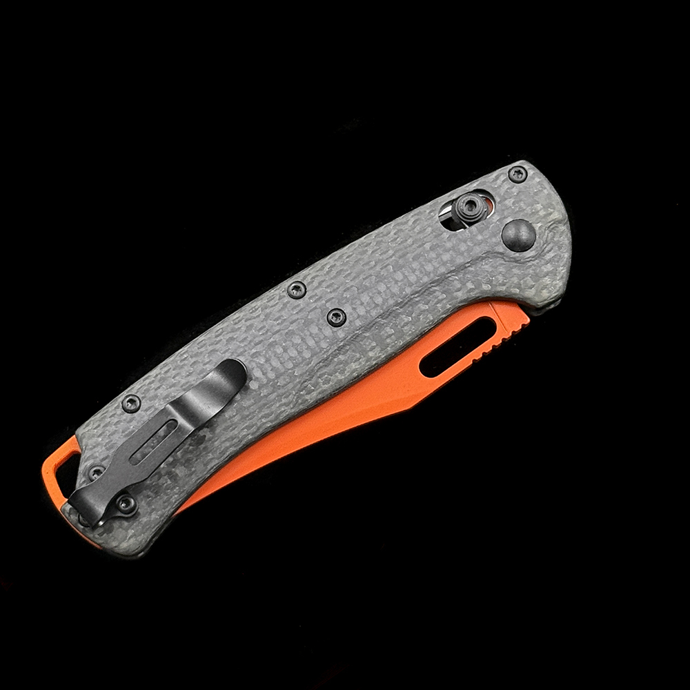 BM 15535OR-01 Hunt Taggedout AXIS  CPM-154 Blade Folding Knife