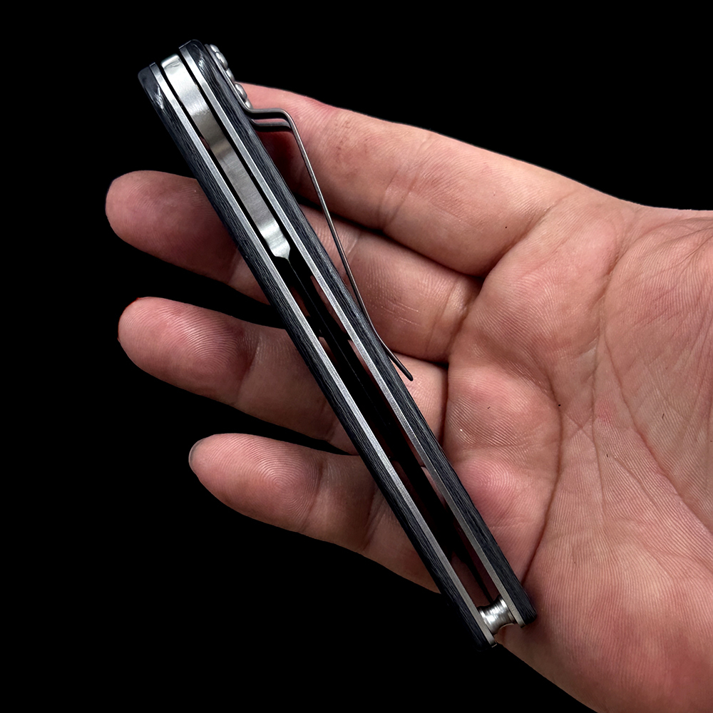 Extrema  LKU01 CF handle (Urban Dark), Böhler N690 knife