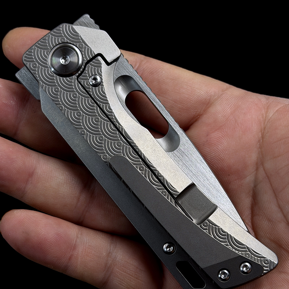 Overlord Dinosaur Titanium M390 folding knife