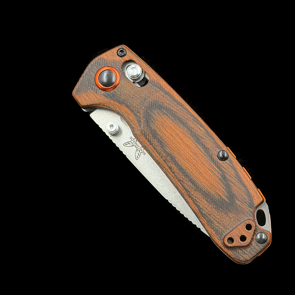 BM 15032 North Fork | Wood | Drop-point FOLDING KNIFE
