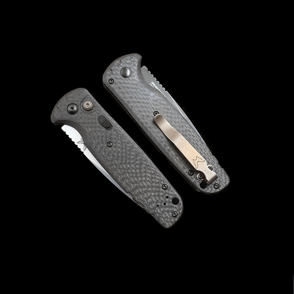 BM 4300-1 CLA  Carbon fiber handle AUTO Folding Knife