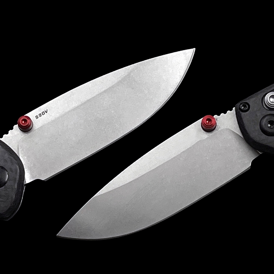 BM Mini 565-1 Freek Carbon Fiber AXIS Folding Knife