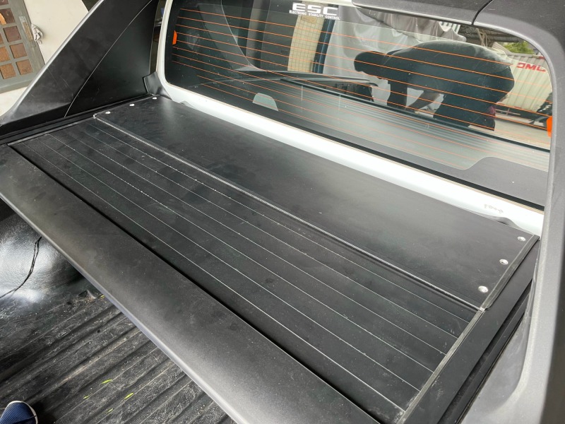 Pickup Truck Bed 4x4 Tonneau Covers for Navara NP300