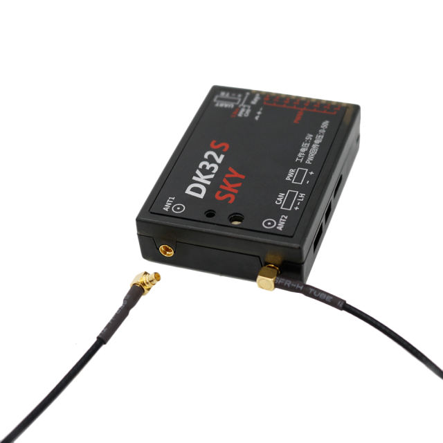 SIYI DK32 SE DK32S Receiver Air Unit with Long Range Datalink Telemetry for DK32 SE DK32S Transmitter 2.4 GHz S.Bus PWM