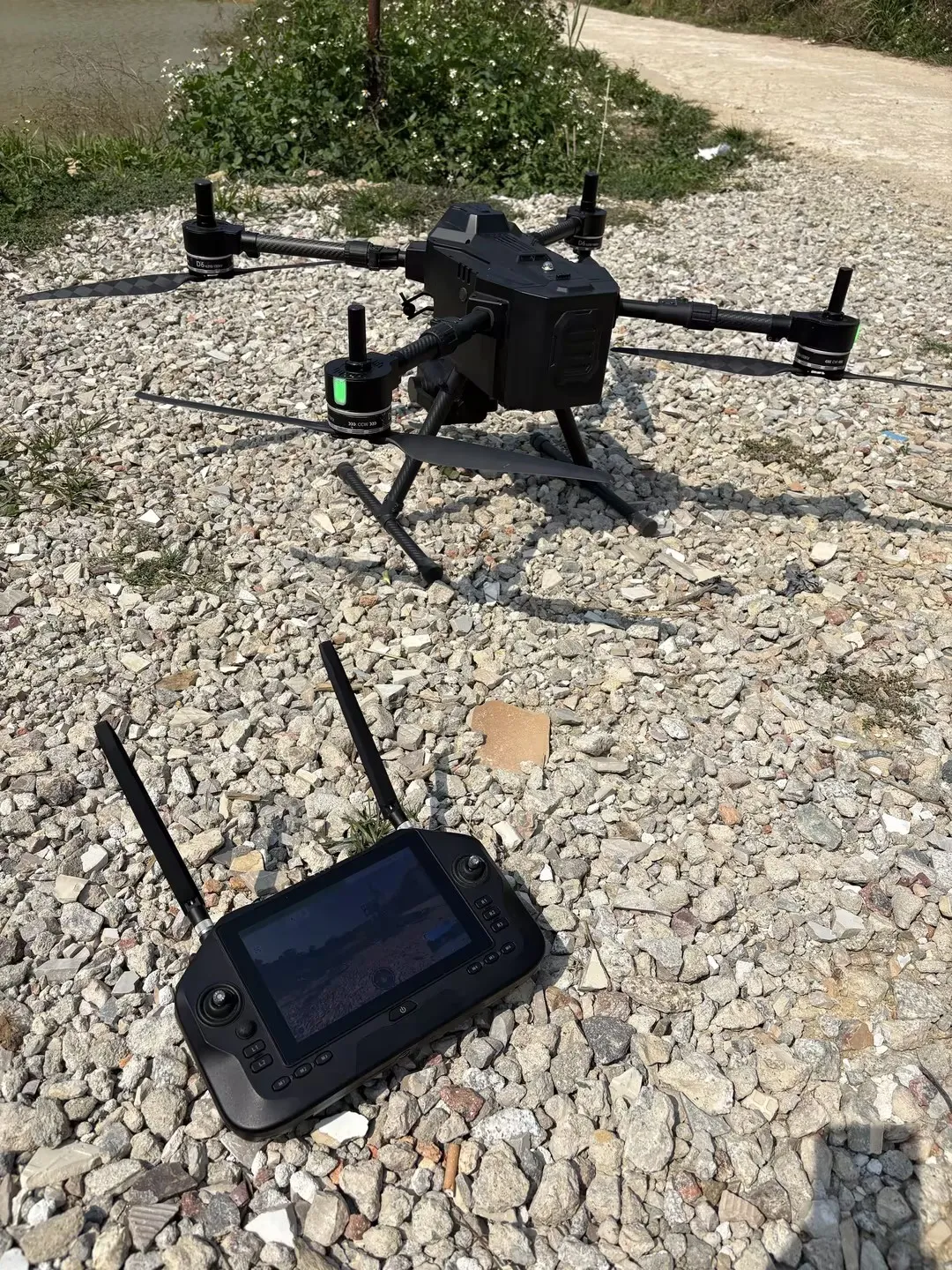 SIYI UniRC 7 Pro Handheld Ground Station – The New Standard in Drone Control