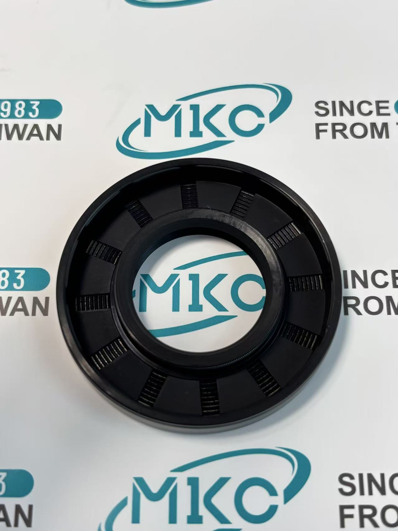 TC Oil Seal 09500-26528 MKC 26*52*8