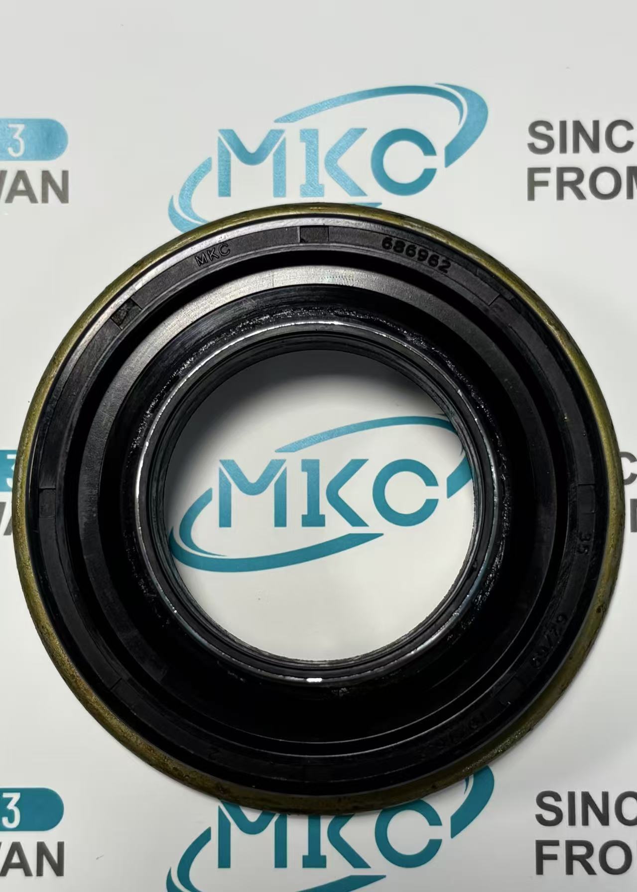 High-Speed Rice Transplanter Oil Seal 686962