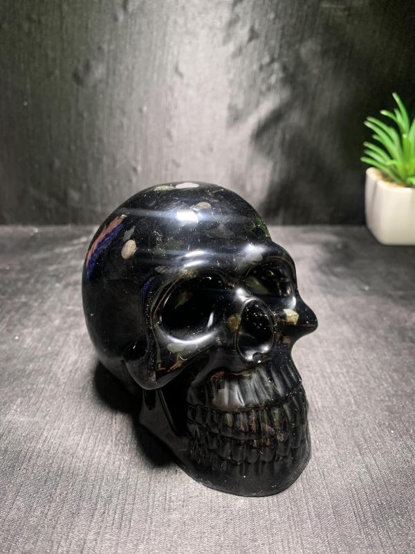 skull Natural crystal chips  epoxy resin synthetic handicrafts outside single hot selling