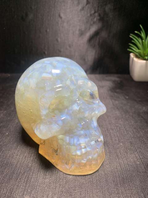 skull Natural crystal chips  epoxy resin synthetic handicrafts outside single hot selling