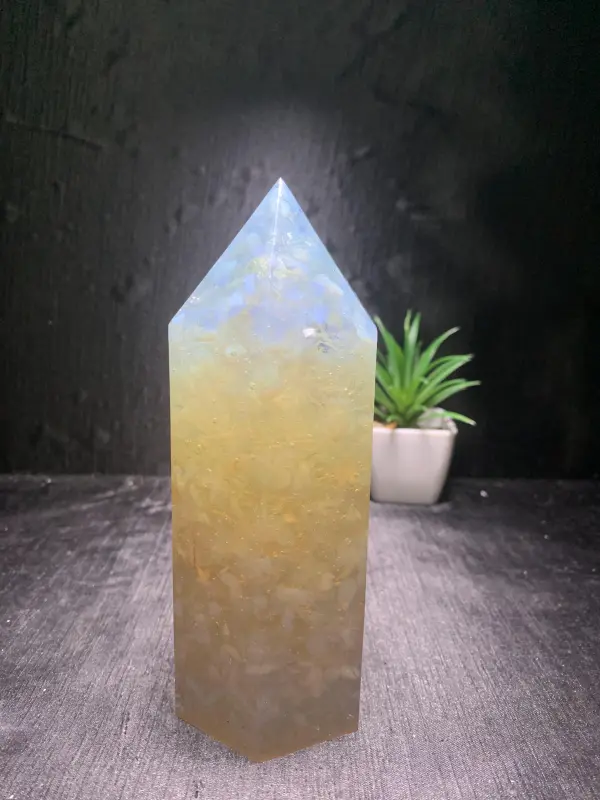 Pillar Natural crystal chips  epoxy resin synthetic handicrafts outside single hot selling