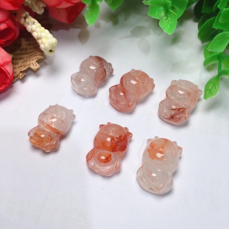 Natural crystal red plastic flower moon bear calf star ornament pendant