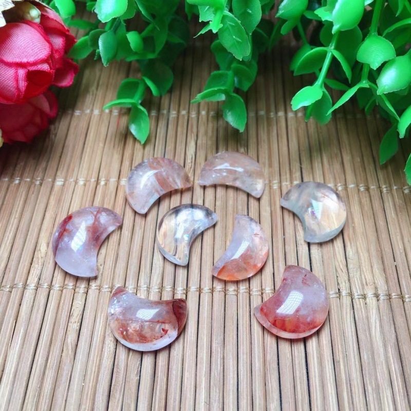 Natural crystal red plastic flower moon bear calf star ornament pendant