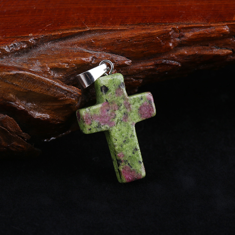 Outer single Hot selling Natural crystal cross Necklace Pendant Popular jewelry