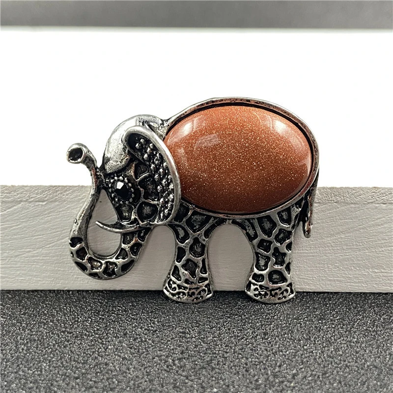 Outer single hot selling natural crystal animal pendant elephant colorful jewelry energy