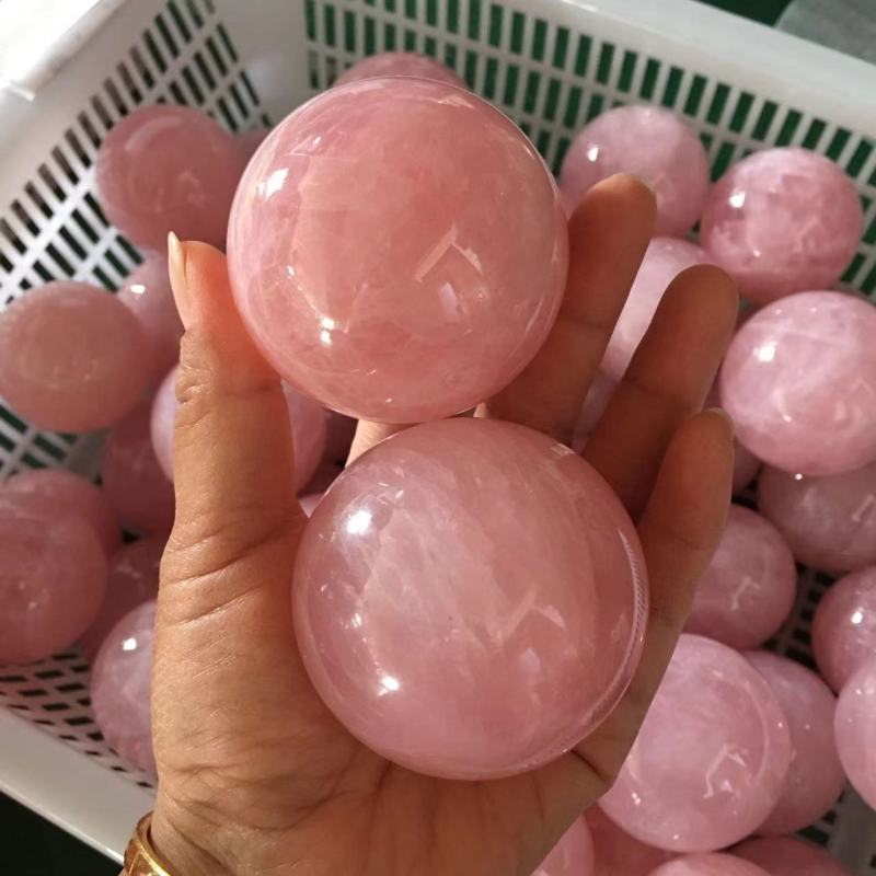 Outer single hot selling natural crystal wholesale Madagascar powder crystal sphere power stone home decoration